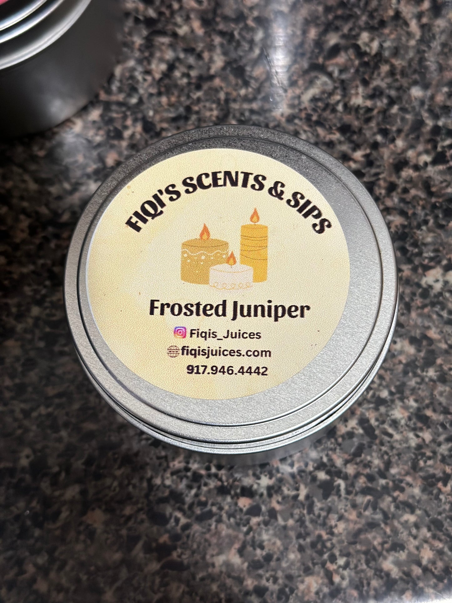 Frosted Juniper scented candles 4oz