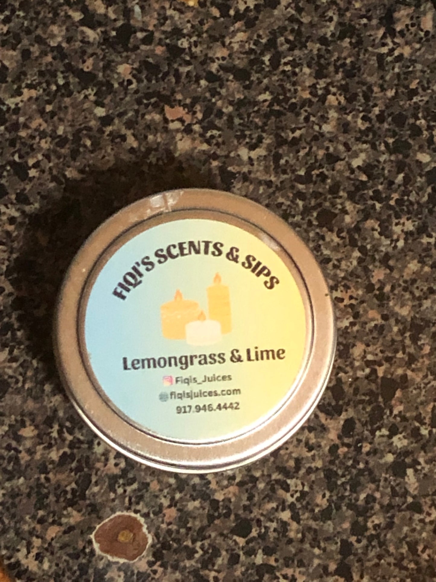 Lemongrass & lime scented candle